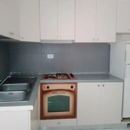 Lukas Guest house *